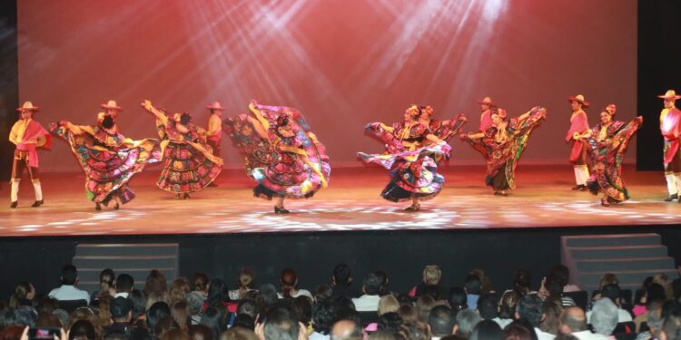 Clausura Américo Villarreal Festival Internacional de la Costa del Seno Mexicano
