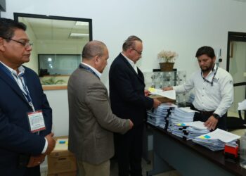 Presentan siete denuncias más en contra de gabinete de G Cabeza de Vaca