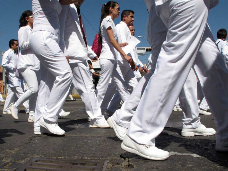 ISSSTE basifica de 6 mil 550 trabajadores en 24 estados del país