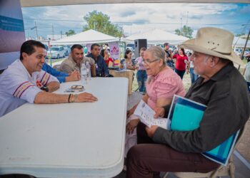Lleva Secretaría de Bienestar  brigada asistencial a Palmares en Matamoros