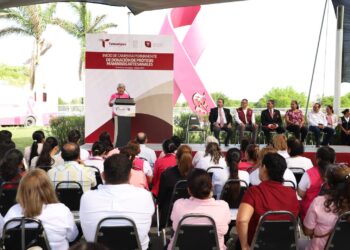 Inicia UNEME-DEDICAM campaña de donación de prótesis mamarias artesanales