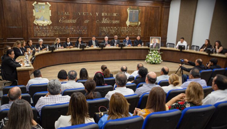 Rinde Cabildo de Matamoros honras fúnebres en memoria del regidor Iván Puente Acosta