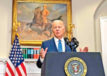 Joe Biden ofrece apoyo a México por paso del huracán Otis