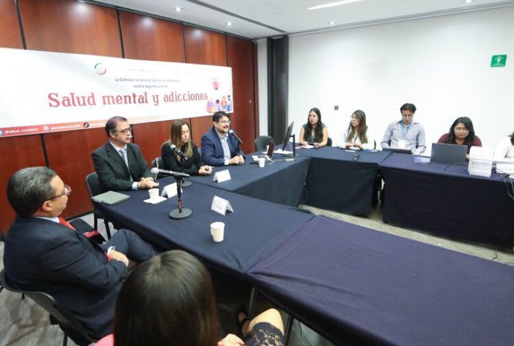 Advierte OMS se triplicarán casos de demencia senil para 2050, el número de personas que padece demencia se triplicará; pasará a 152 millones