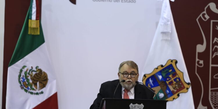 Preside Gobernador de Tamaulipas toma de protesta de Blanca Valles otro periodo en el SUTSPET