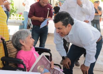 Acercan programas de salud y asistencia a población vulnerable de Victoria