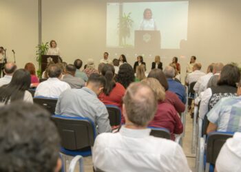 Realiza SET reunión con Jefes de Sector y Supervisores de Escuelas Primarias