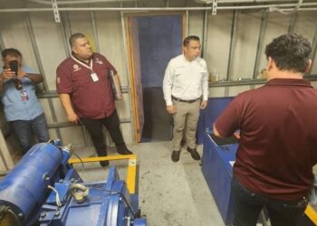 Revisa Protección Civil seis elevadores de la Torre Gubernamental Bicentenario de Cd. Victoria