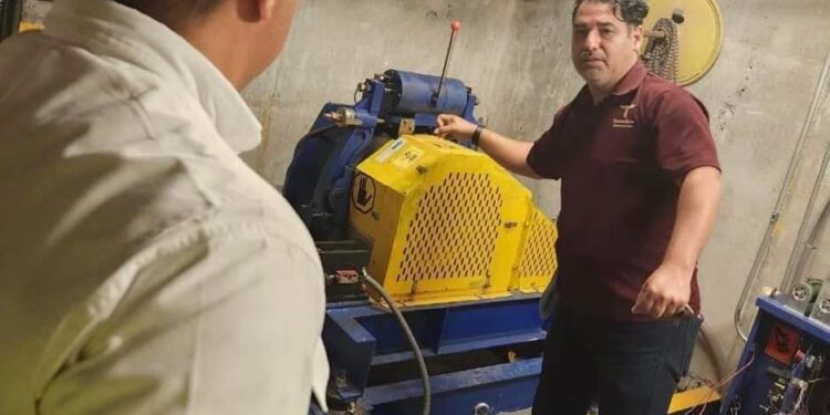 Revisa Protección Civil seis elevadores de la Torre Gubernamental Bicentenario de Cd. Victoria