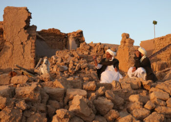 Terremoto en Afganistán supera ya los dos mil muertos