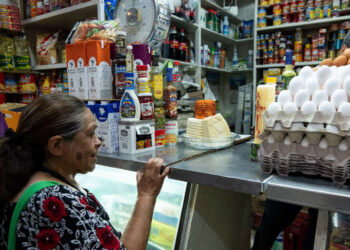 Inflación en México liga 8 meses a la baja; cierra septiembre en 4.45%