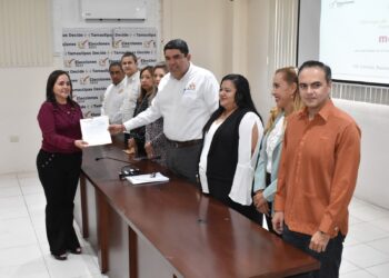 Manifiesta Morena ante IETAM intención para participar en elección 2023-2024 de Tamaulipas