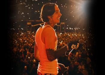 Sismo interrumpe concierto de Natanael Cano en Oaxaca