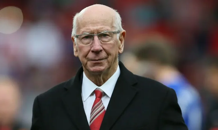 Adiós a un Ícono: fallece Bobby Charlton, estrella del Manchester United
