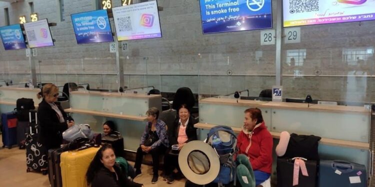 Familia de Tamaulipas varada en el aeropuerto de Israel por conflicto armado