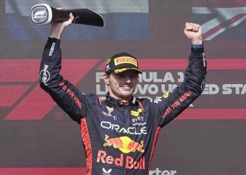 Checo Pérez acaba quinto y Max Verstappen gana el GP de Estados Unidos