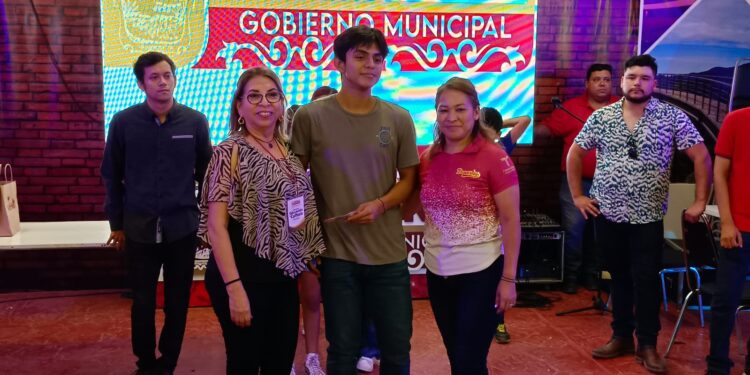 Tiene Torneo de Ajedrez gran éxito en la Feria