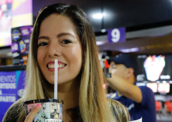 Swift en pantalla grande fans mexicanos desbordan cines por Taylor