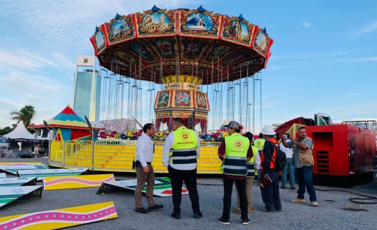 Supervisa PC seguridad de juegos mecánicos en la Feria