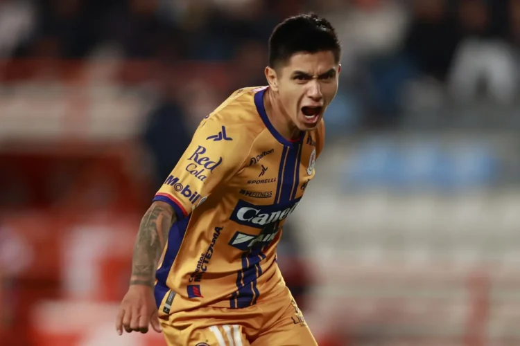 Dieter Villalpando se une a los bravos para el Clausura 2024