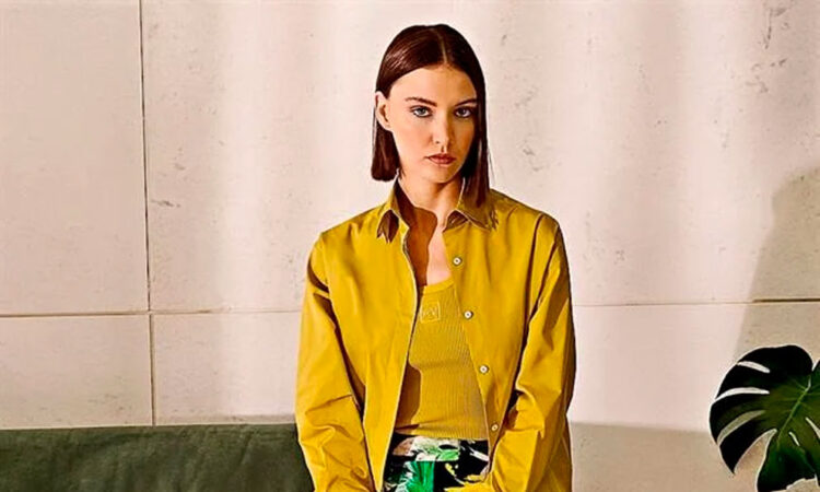 Roberto Verino celebra la feminidad en su nueva colección de Otoño-Invierno