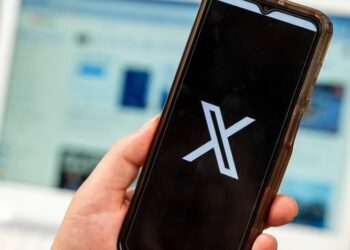 X (Twitter) modifica diseño y elimina titulares en enlaces de noticias