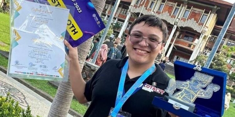 Ganan medalla de oro estudiantes tamaulipecos en Feria Internacional de Ciencias en Indonesia