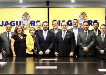 Firma la UAT acuerdo con South Texas College