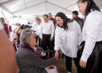 Llevan a Garza Valdez la brigada del DIF “Transformando Familias” 
