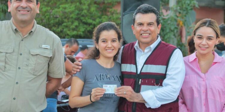 Gobierno de Victoria lleva programa “Alcalde te escucha y atiende” a la Sagitario