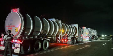 Aseguran más de 100 mil litros de huachicol en Tamaulipas