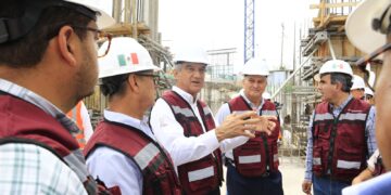 Anuncia Américo Villarreal basificación de mil trabajadores del sector salud en Tamaulipas