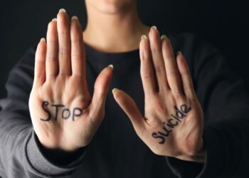 Mayor número de suicidios ocurre en personas de entre 20 y 39 años