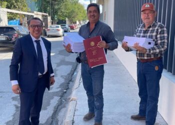 Presentan usuarios del Distrito 026 demanda contra CONAGUA y Gobierno de Nuevo Léon