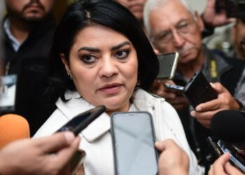 Congreso seguirá exigiendo trabajo y resultados al Fiscal Anticorrupción: Úrsula