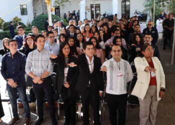 Inaugura alcalde Eduardo Gattás Cabildo de la Juventud Victorense.