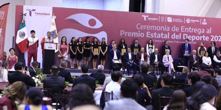 Entrega Américo Villarreal Premio Estatal del Deporte 2023 en Tamaulipas