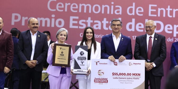 Entrega Américo Villarreal Premio Estatal del Deporte 2023 en Tamaulipas