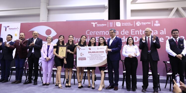 Entrega Américo Villarreal Premio Estatal del Deporte 2023 en Tamaulipas