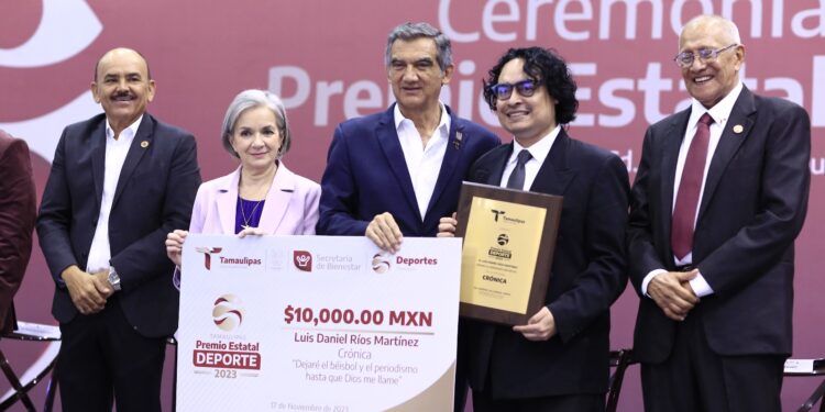 Entrega Américo Villarreal Premio Estatal del Deporte 2023 en Tamaulipas