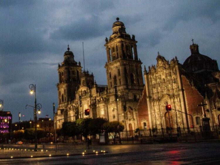 Iglesia pide a precandidatas a la Presidencia trabajar en equipo por México