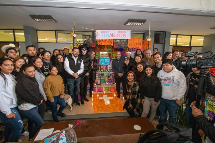 Celebra UAT en todos sus campus las tradiciones del Día de Muertos