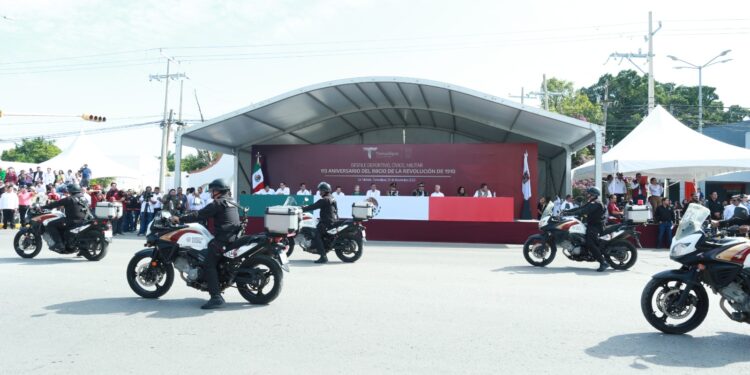 Preside Américo Villarreal desfile del 113 aniversario de la Revolución Mexicana en Tamaulipas