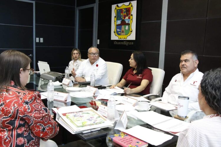 Rinde protesta el Consejo de Administración del Fondo Auxiliar para la Administración de la Justicia Laboral