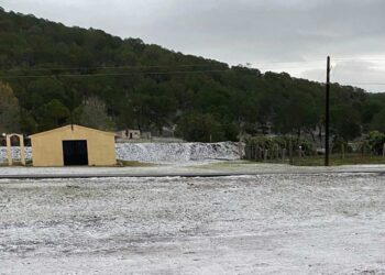 Reportan caída de aguanieve en Galeana, Nuevo León