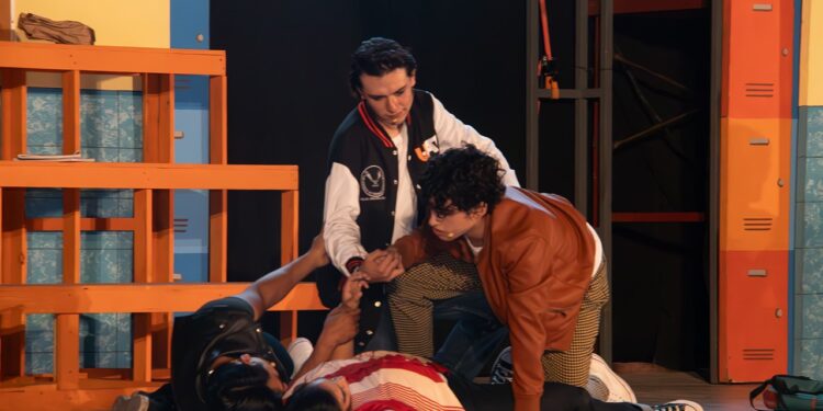 Todo un éxito el musical Vaselina presentado por la UAT en Cd. Victoria