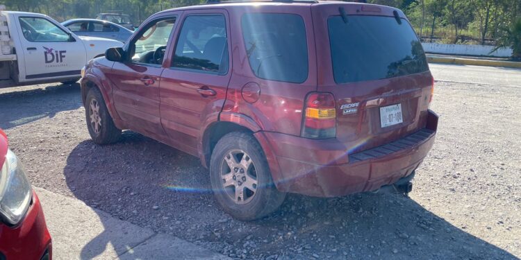 Conductor lesiona a mujer al chocar en las calles Coahuila y Eje Vial