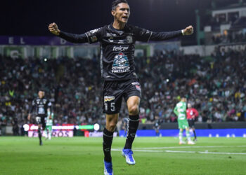 León derrota 3-2 a Santos y consigue boleto a la ‘Fiesta grande’