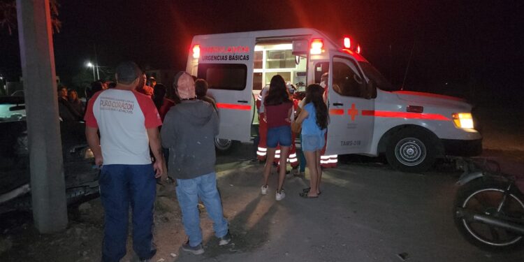 Borracho pega a 10 autos en Col. Libertad y termina loca huida “en panteón”