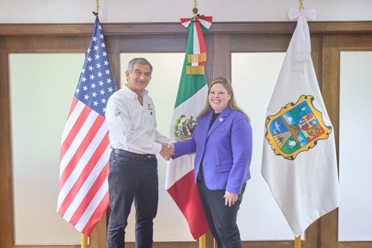 Presenta Américo Villarreal a la cónsul de Estados Unidos en Matamoros grandes proyectos en marcha